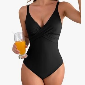 Twist Front One Piece‎ Swimsuit Black SZ M